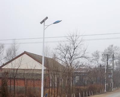 安順6米太陽能路燈 安順20瓦太陽能路燈 安順太陽能LED路燈價格_照明欄目