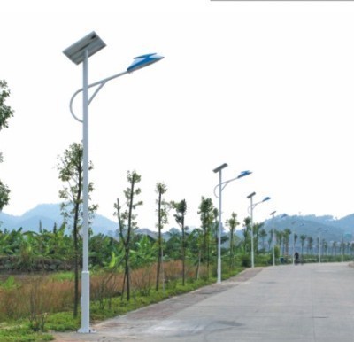【揚州百耀照明科技供應(yīng)湖南張家界LED太陽能路燈廠家直銷】-